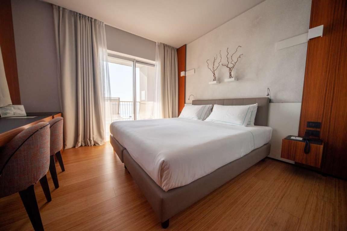 Hotel Ocelle Thermae&Spa (Adults Only) Sirmione Exteriör bild